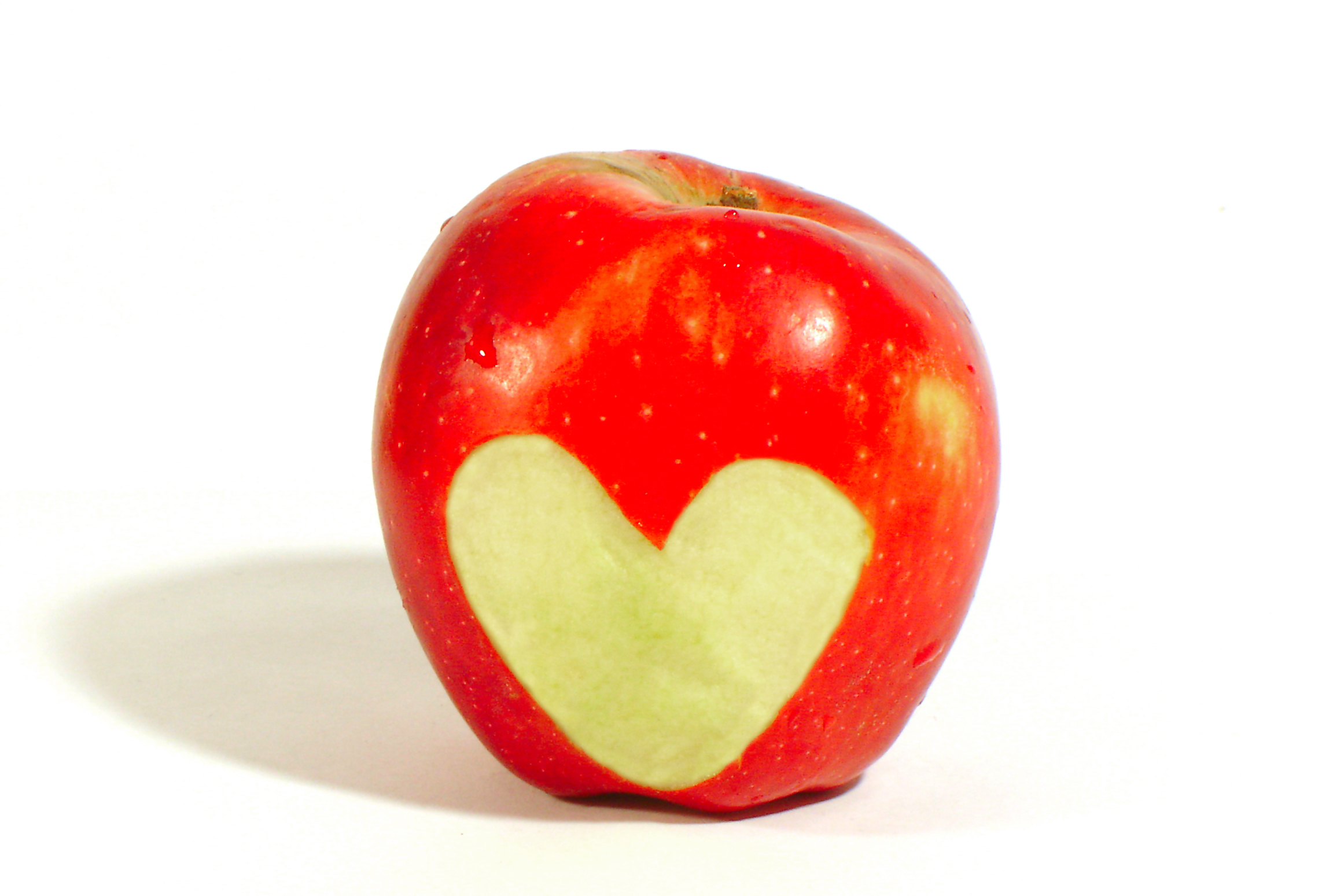 apple and heart